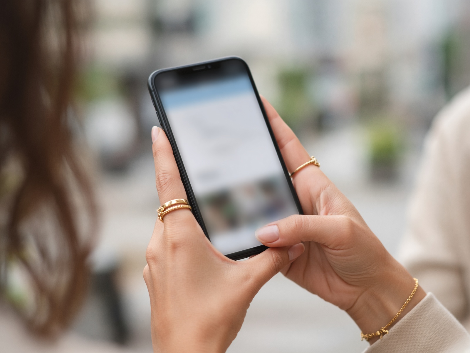 Phone in hand, ready to paste a page link